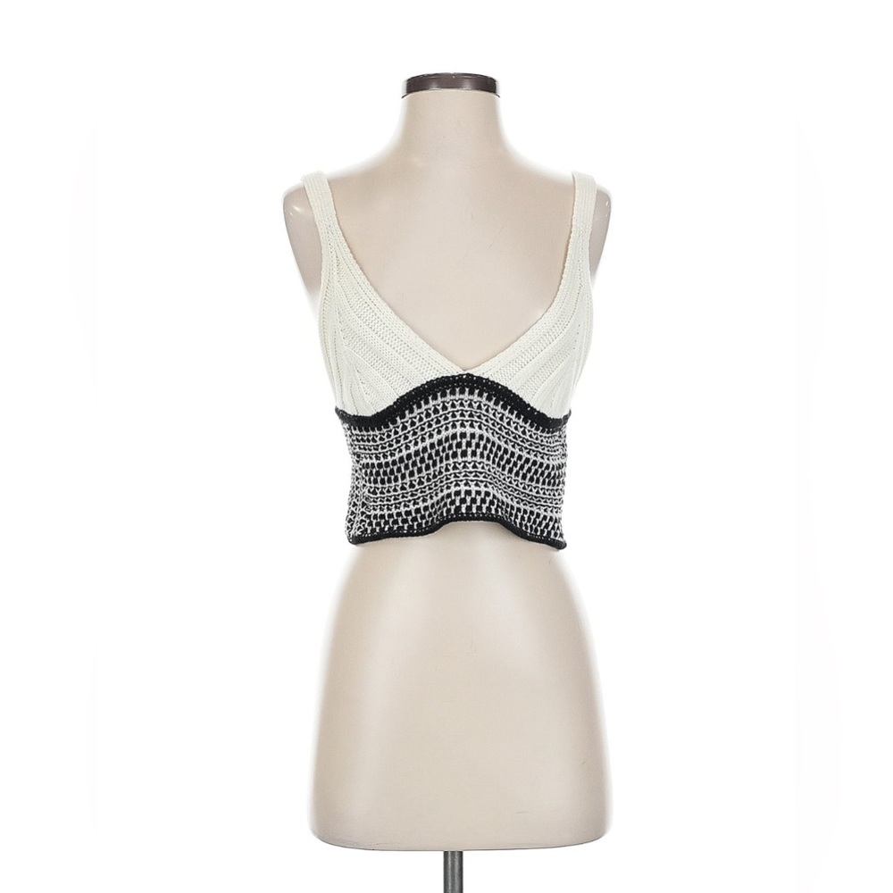 Knit beach resort top cropped